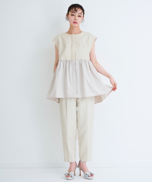 Narcissus(ナルシス)の「ジャガードブラウスジャケット ベスト オケージョン(ノーカラージャケット・レディース・ブラック/ベージュ・FREE)」の5枚目の写真