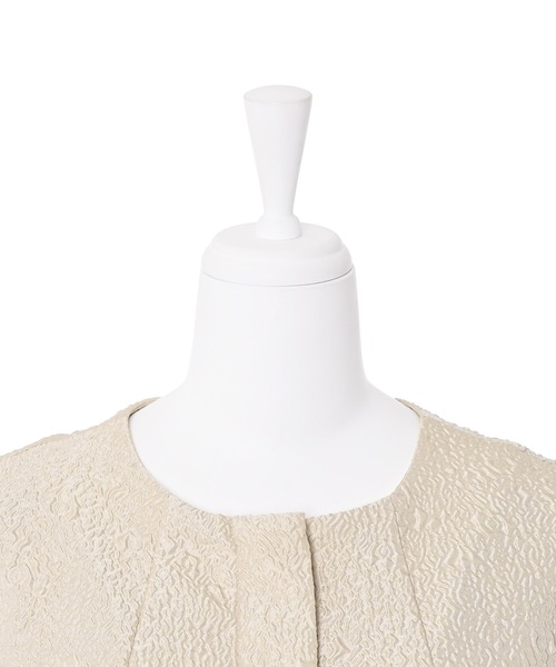 Narcissus(ナルシス)の「ジャガードブラウスジャケット ベスト オケージョン(ノーカラージャケット・レディース・ブラック/ベージュ・FREE)」の13枚目の写真