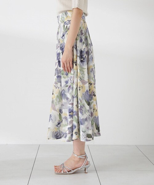 PROPORTION BODY DRESSING（プロポーションボディドレッシング）の「ジャガードフラワータックスカート / 1214120411（スカート・レディース・パープル/ブルー・X-SMALL/SMALL/MEDIUM）」の22枚目の写真