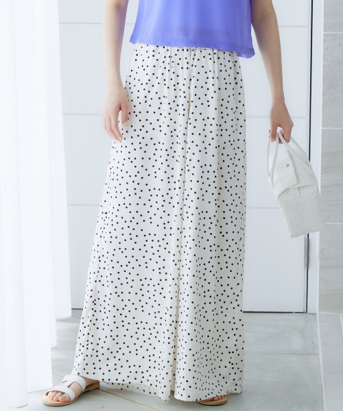 miclat(ミクラ)の「大きいサイズ ドット柄パンツ miclat(その他パンツ・レディース・ベージュ系/ブラック系・L/5L/4L/3L/LL)」の3枚目の写真