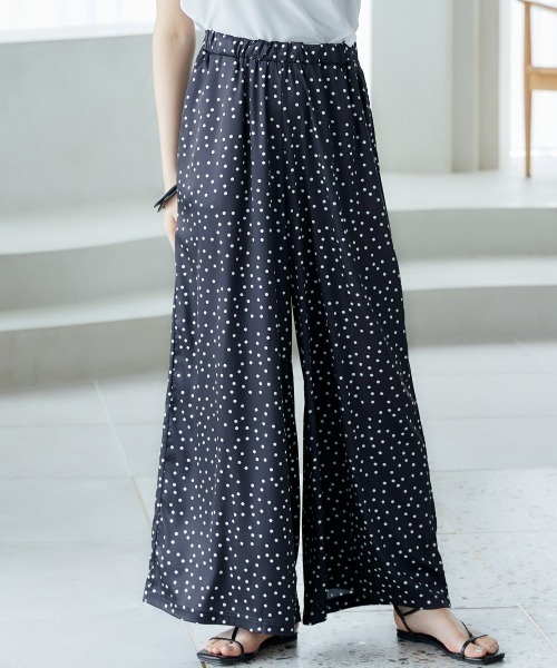 miclat(ミクラ)の「大きいサイズ ドット柄パンツ miclat(その他パンツ・レディース・ベージュ系/ブラック系・L/5L/4L/3L/LL)」の20枚目の写真