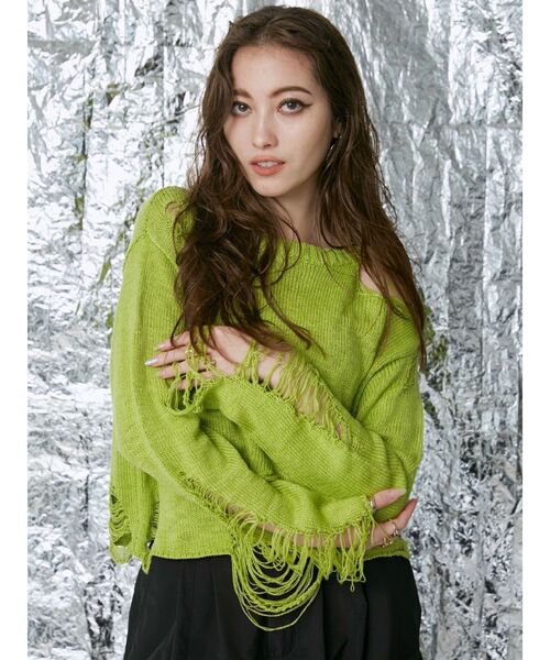 EVRIS（エヴリス）の「ハイダメージニットトップス（ニット/セーター・レディース・ブルー/グリーン/ブラック・FREE）」の4枚目の写真