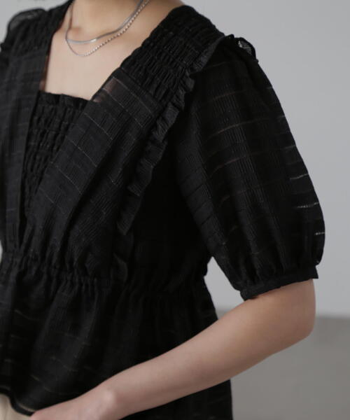 FREE'S MART（フリーズマート）の「◆肩フリルシャーリングペプラムブラウス（シャツ/ブラウス・レディース・ブラック/ホワイト/イエロー・FREE）」の12枚目の写真