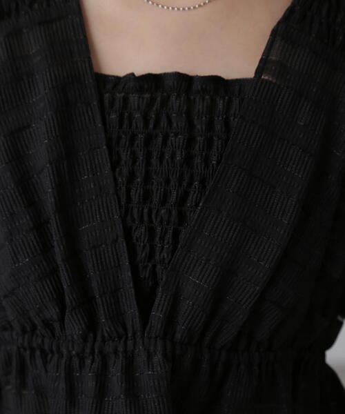 FREE'S MART（フリーズマート）の「◆肩フリルシャーリングペプラムブラウス（シャツ/ブラウス・レディース・ブラック/ホワイト/イエロー・FREE）」の13枚目の写真