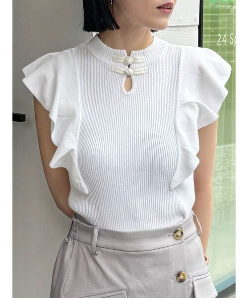 MURUA（ムルーア）の「2WAYラッフルリブニット（ニット/セーター・レディース・ホワイト/ブラック/ブルー・FREE）」の2枚目の写真