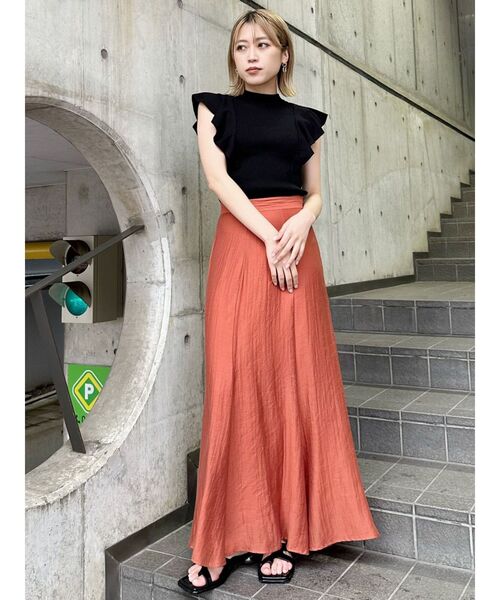 MURUA（ムルーア）の「2WAYラッフルリブニット（ニット/セーター・レディース・ホワイト/ブラック/ブルー・FREE）」の10枚目の写真