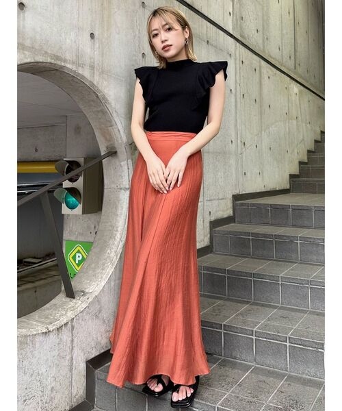 MURUA（ムルーア）の「2WAYラッフルリブニット（ニット/セーター・レディース・ホワイト/ブラック/ブルー・FREE）」の11枚目の写真