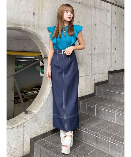 MURUA（ムルーア）の「2WAYラッフルリブニット（ニット/セーター・レディース・ホワイト/ブラック/ブルー・FREE）」の16枚目の写真