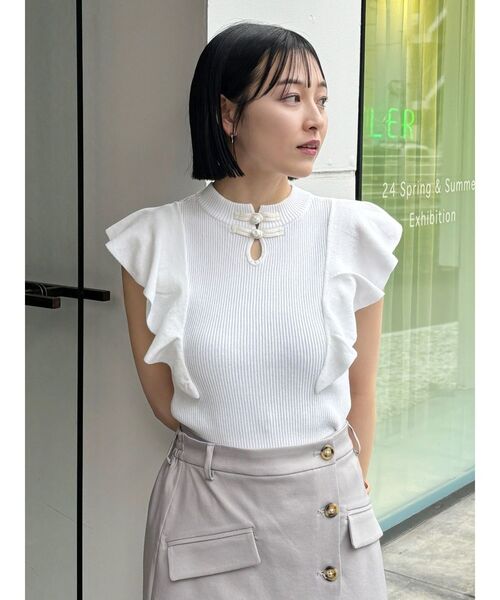 MURUA（ムルーア）の「2WAYラッフルリブニット（ニット/セーター・レディース・ホワイト/ブラック/ブルー・FREE）」の21枚目の写真