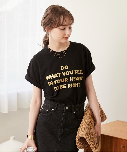 ANGIE(アンジー)の「メッセージ ロゴ プリント Tシャツ(半袖)(Tシャツ/カットソー・レディース・ネイビー/イエロー/スミクロ/グリーン/レッド/ホワイト/ライトベージュ/ホワイト×シルバー/ホワイト×ゴールド/ブラック×ゴールド/ブラック系その他・SMALL/MEDIUM/LARGE)」の18枚目の写真
