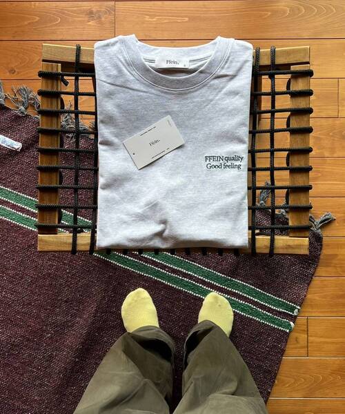 FFEIN(フェイン)の「*新色追加【FFEIN(フェイン)】ワンポイントロゴ刺繍 / Tシャツ クルーネック 半袖(Tシャツ/カットソー・メンズ・ブラック/ネイビー/アッシュグレー/ホワイト/ブラウン/レッド・LARGE/MEDIUM/SMALL)」の13枚目の写真