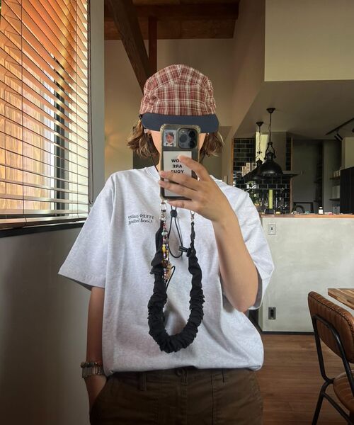 FFEIN(フェイン)の「*新色追加【FFEIN(フェイン)】ワンポイントロゴ刺繍 / Tシャツ クルーネック 半袖(Tシャツ/カットソー・メンズ・ブラック/ネイビー/アッシュグレー/ホワイト/ブラウン/レッド・LARGE/MEDIUM/SMALL)」の14枚目の写真