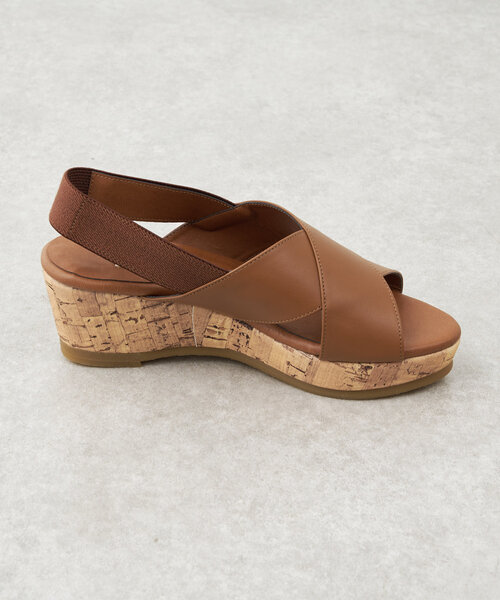 BEARDSLEY（ビアズリー）の「クロスデザインサンダル（サンダル・レディース・ブラック/キャメル/グレイッシュベージュ・S/M/L）」の13枚目の写真