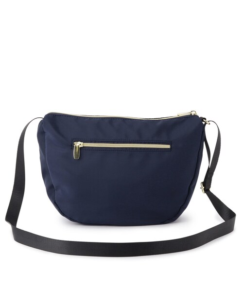 ITS'DEMO（イッツデモ）の「◆【軽量】撥水加工生地 釦ショルダー（ショルダーバッグ・レディース・ベージュ/ボルドー/ブラック/ネイビー・00）」の7枚目の写真