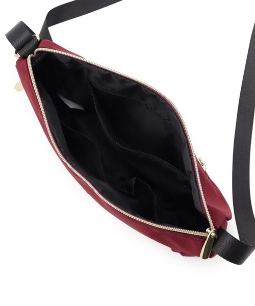 ITS'DEMO（イッツデモ）の「◆【軽量】撥水加工生地 釦ショルダー（ショルダーバッグ・レディース・ベージュ/ボルドー/ブラック/ネイビー・00）」の12枚目の写真