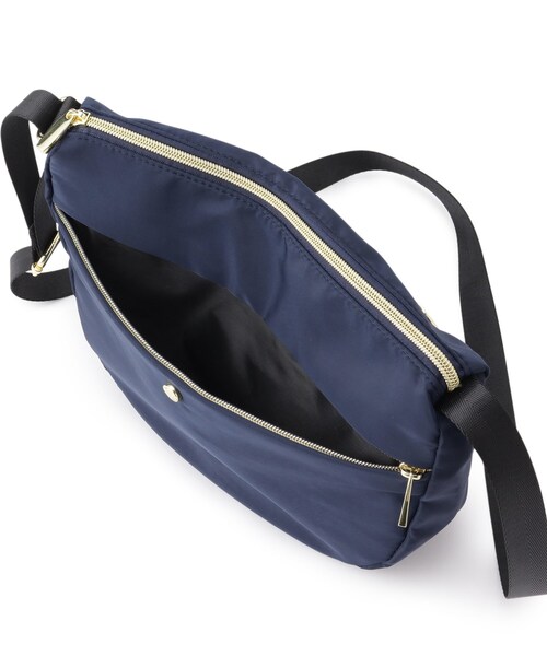 ITS'DEMO（イッツデモ）の「◆【軽量】撥水加工生地 釦ショルダー（ショルダーバッグ・レディース・ベージュ/ボルドー/ブラック/ネイビー・00）」の14枚目の写真