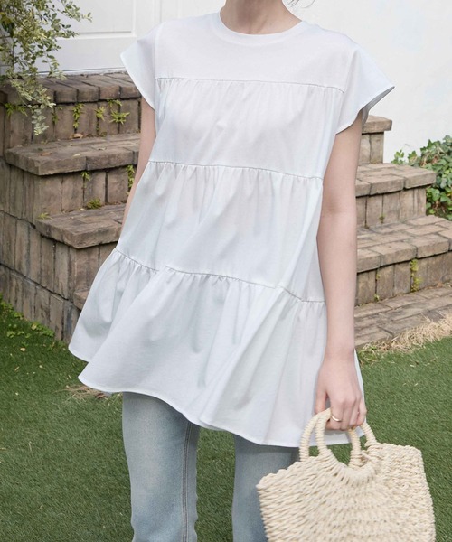 CHAN ME(チャンミ)の「ティアードチュニック(Tシャツ/カットソー・レディース・ホワイト/ブラック/ブルー/イエロー/チャコールグレー・MEDIUM/LARGE/X-LARGE)」の6枚目の写真