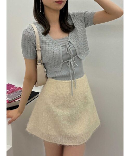 dazzlin(ダズリン)の「フロントリボンクロシェニットSET(ニット/セーター・レディース・レッド/オフホワイト/ライトグレー/チャコールグレー・FREE)」の3枚目の写真