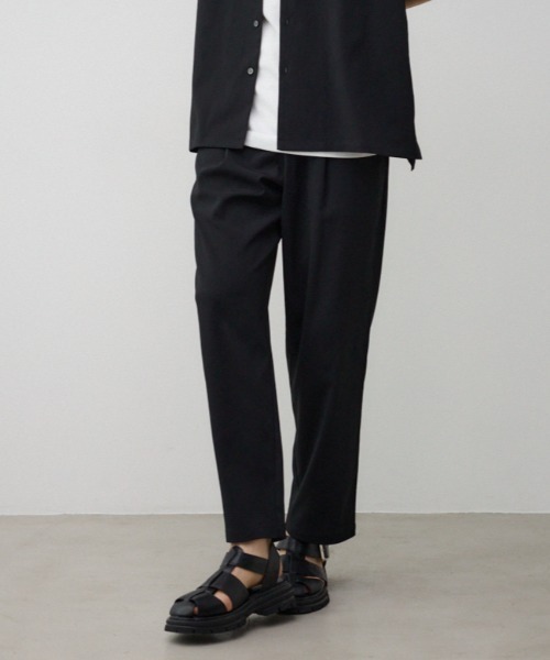 リラックスシルエットパンツ（スラックス）｜AZUL BY MOUSSY（アズールバイマウジー）