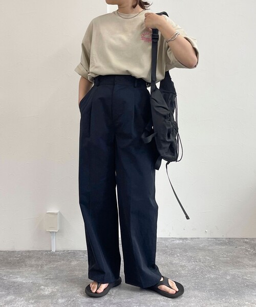 fredy emue チノタックパンツ fredy emue（フレディエミュ）の「チノタックパンツ（チノパンツ