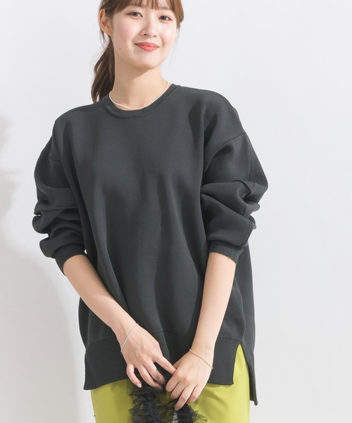 PICCIN（ピッチン）の「袖切り替えビッグプルオーバー（ニット/セーター・レディース・ブラック/アイボリー/レッド系その他/ブルー系その他/チャコールグレー・M）」の3枚目の写真