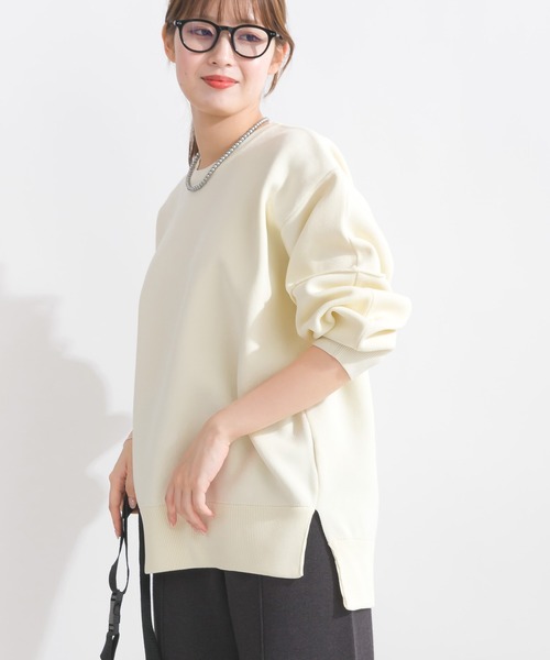 PICCIN（ピッチン）の「袖切り替えビッグプルオーバー（ニット/セーター・レディース・ブラック/アイボリー/レッド系その他/ブルー系その他/チャコールグレー・M）」の7枚目の写真