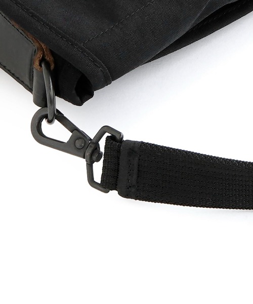 STANDARD SUPPLY（スタンダードサプライ）の「アーツアンドクラフツ / CORDURA SPAN コーデュラスパン / HUNTING SHOULDER S ハンティングショルダーS（ショルダーバッグ・メンズ・ダークベージュ/ブラック・FREE）」の15枚目の写真