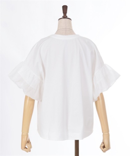 axes femme（アクシーズファム）の「ラメ楊柳バルーン袖カットプルオーバー（Tシャツ/カットソー・レディース・ホワイト/グレイッシュベージュ/ブルー・FREE）」の17枚目の写真