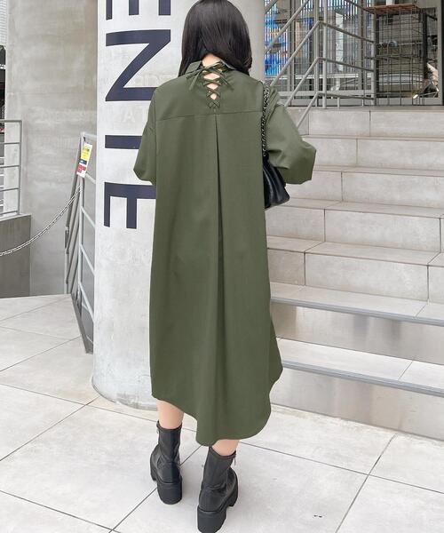 INGNI（イング）の「バックレースアップロングシャツ（シャツワンピース・レディース・チャコールグレー/カーキ/ベージュ・M）」の9枚目の写真
