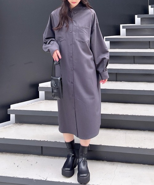 INGNI（イング）の「バックレースアップロングシャツ（シャツワンピース・レディース・チャコールグレー/カーキ/ベージュ・M）」の17枚目の写真