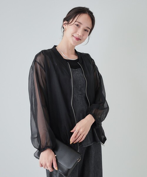 SHOO・LA・RUE(シューラルー)の「◆【洗える】上品なシアー感で魅せる ふんわりシルエットブルゾン(ブルゾン・レディース・ナチュラル/キャメル/ブラック・04/03/02)」の4枚目の写真