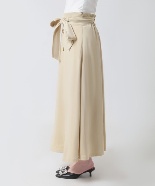 Julia Boutique（ジュリアブティック）の「選べるタイト・フレア トレンチロングスカート（スカート・レディース・ブラック系1/ベージュ系2/ブラック系2/ベージュ系1・1/2）」の7枚目の写真