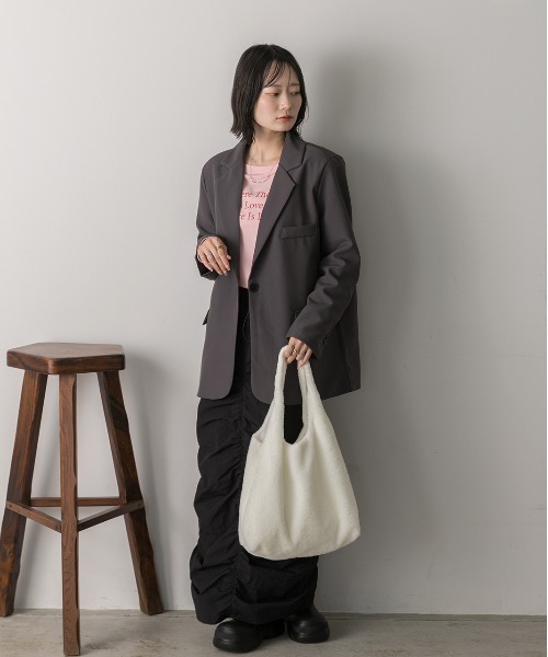 ad thie(アドティエ)の「エコファー ワンハンドルトートバッグ(トートバッグ・レディース・オフホワイト/ベージュ/ブラック・FREE)」の22枚目の写真