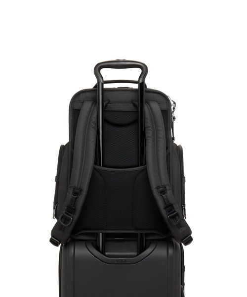 TUMI ブリーフパック 15インチPC対応 Alpha Collection Amazon.co.jp: TUMI - アルファブリーフパック - ラップトップ