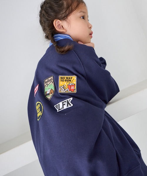 LOWRYS FARM（ローリーズファーム）の「バックワッペンウラケプルオーバー　152398（スウェット・キッズ・グレー/ネイビー/グリーン・110cm/120cm/130cm/140cm/150cm）」の3枚目の写真