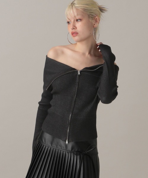 FOREVER 21（フォーエバー トゥエンティーワン）の「【2024FW】バイカラーダブルジップニットカーディガン（カーディガン/ボレロ・レディース・ブラック/ナチュラル/グリーン・FREE）」の19枚目の写真