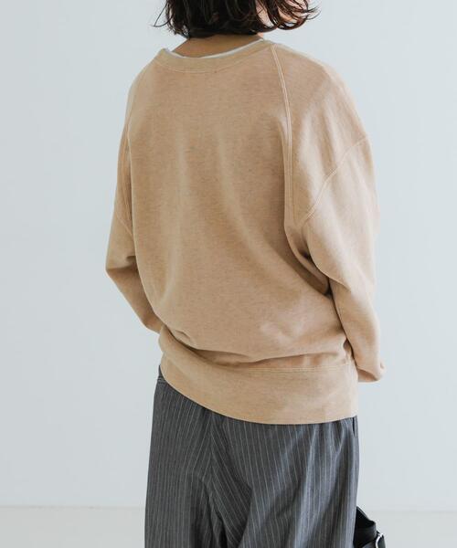 URBAN RESEARCH（アーバンリサーチ）の「ソフト裏毛ドルマンスウェット（スウェット・レディース・オフホワイト/ピンクベージュ/オートミール・FREE）」の12枚目の写真