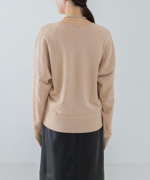 URBAN RESEARCH（アーバンリサーチ）の「ソフト裏毛ドルマンスウェット（スウェット・レディース・オフホワイト/ピンクベージュ/オートミール・FREE）」の6枚目の写真