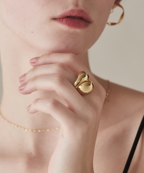 ciite' surgical stainless（シーテサージカルステンレス）の「【 金属アレルギー対応 】 ニュアンスボリューム リング サージカルステンレス（リング・レディース・ゴールド/シルバー・11号/13号/15号）」の11枚目の写真