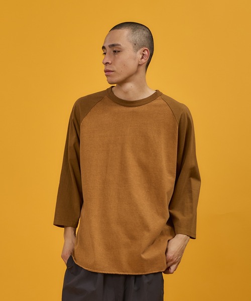 WALLA WALLA SPORT（ワラワラスポーツ）の「PIGMENT DYE 2-TONE B.B. TEE / ピグメントダイ 2トーン ベースボール ティー（Tシャツ/カットソー・メンズ・ブラック/レッド/ブラウン/ネイビー/パープル/グリーン・X-LARGE/LARGE/XXX-LARGE/XX-LARGE/MEDIUM/SMALL）」の3枚目の写真