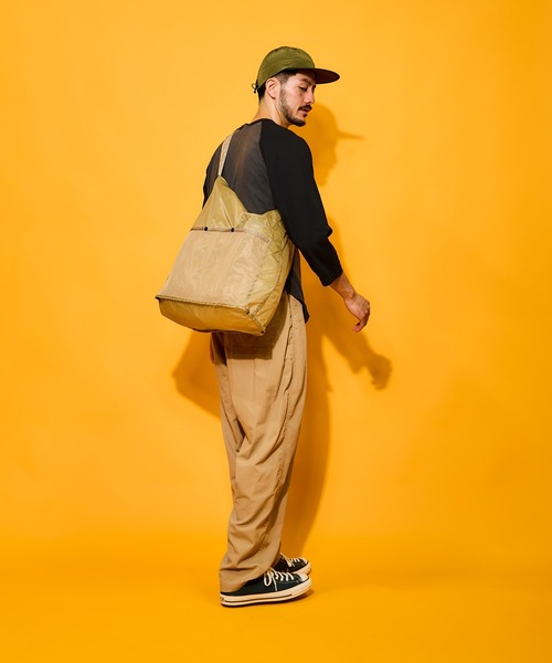 WALLA WALLA SPORT（ワラワラスポーツ）の「PIGMENT DYE 2-TONE B.B. TEE / ピグメントダイ 2トーン ベースボール ティー（Tシャツ/カットソー・メンズ・ブラック/レッド/ブラウン/ネイビー/パープル/グリーン・X-LARGE/LARGE/XXX-LARGE/XX-LARGE/MEDIUM/SMALL）」の11枚目の写真