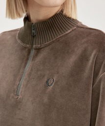 FRED PERRY Half Zip Pullover ベロア素材　レディース FRED PERRY（フレッドペリー）の「Half Zip Jumper（ニット/セーター