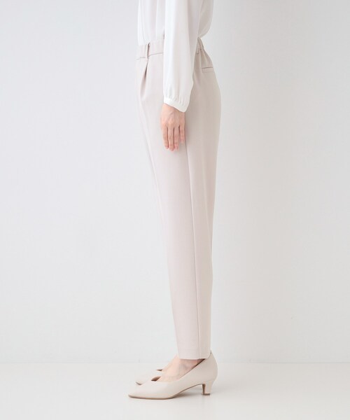 SHOO・LA・RUE（シューラルー）の「【洗える/S-3L/セットアップ可】セレモニーや通勤に カットジョーゼットテーパードパンツ（その他パンツ・レディース・ブラック/ネイビー/ナチュラル・04/03/02/01/05）」の16枚目の写真