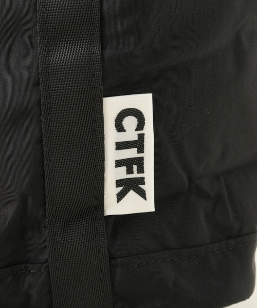 CONTROL FREAK / CTFK(コントロールフリーク)の「CONTROL FREAK / コントロールフリーク ナイロン2WAYミニバッグ(クラッチバッグ・レディース・ライトグレー/ブラック/グリーン・FREE)」の9枚目の写真