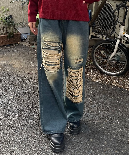ROGER AND RAW（ロジャーアンドロウ）の「ダメージデニムワイドパンツ（デニムパンツ・レディース・ブルー・SMALL/MEDIUM）」の8枚目の写真