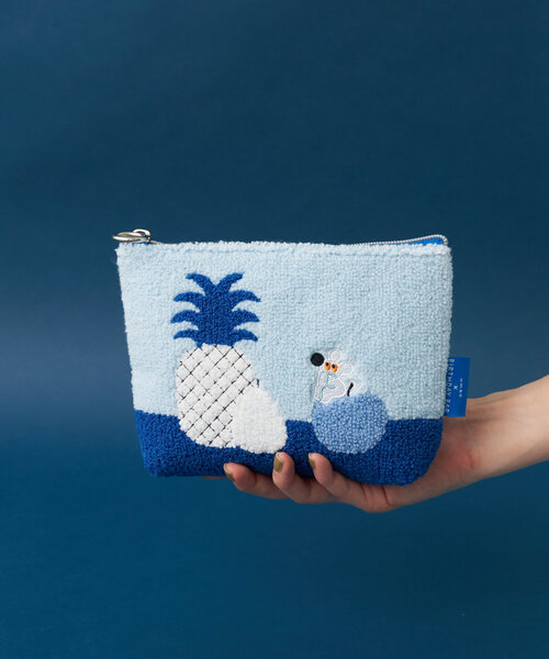 BIRTHDAY BAR（バースデイバー）の「umao×BIRTHDAY BAR　さがらポーチ（ポーチ・レディース・ブルー/ピンク・0）」の9枚目の写真