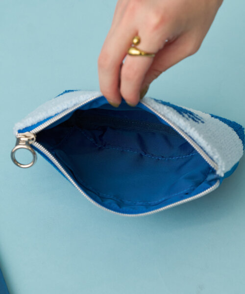 BIRTHDAY BAR（バースデイバー）の「umao×BIRTHDAY BAR　さがらポーチ（ポーチ・レディース・ブルー/ピンク・0）」の12枚目の写真