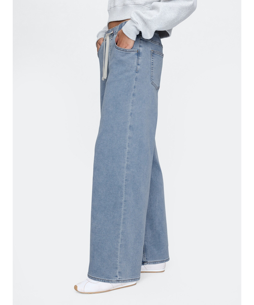 GAP（ギャップ）の「ミッドライズ ニット イージー バギーデニム（デニムパンツ・レディース・ライトインディゴブルー・L/XS/S/M/XXS）」の3枚目の写真