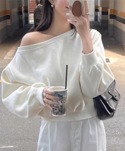 paravion(パラビオン)の「オフショル裏毛プルオーバー(スウェット・レディース・グレー/ブラック/ホワイト・FREE)」の2枚目の写真