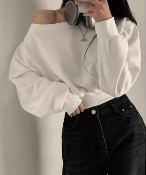 paravion(パラビオン)の「オフショル裏毛プルオーバー(スウェット・レディース・グレー/ブラック/ホワイト・FREE)」の7枚目の写真